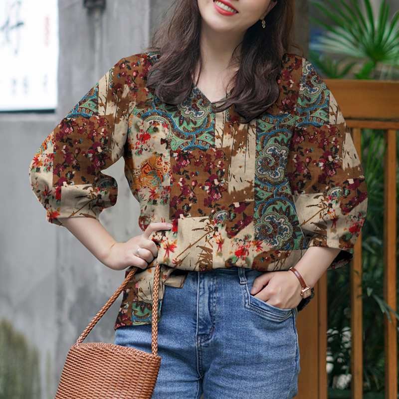 Women’s Casual V-Neck Printed Top