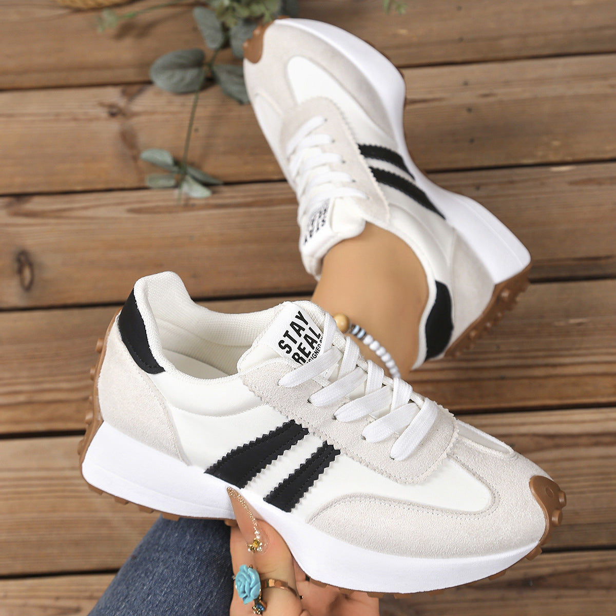 Women’s Modern Chunky-Soled Casual Shoes – Trendy Sports Sneakers