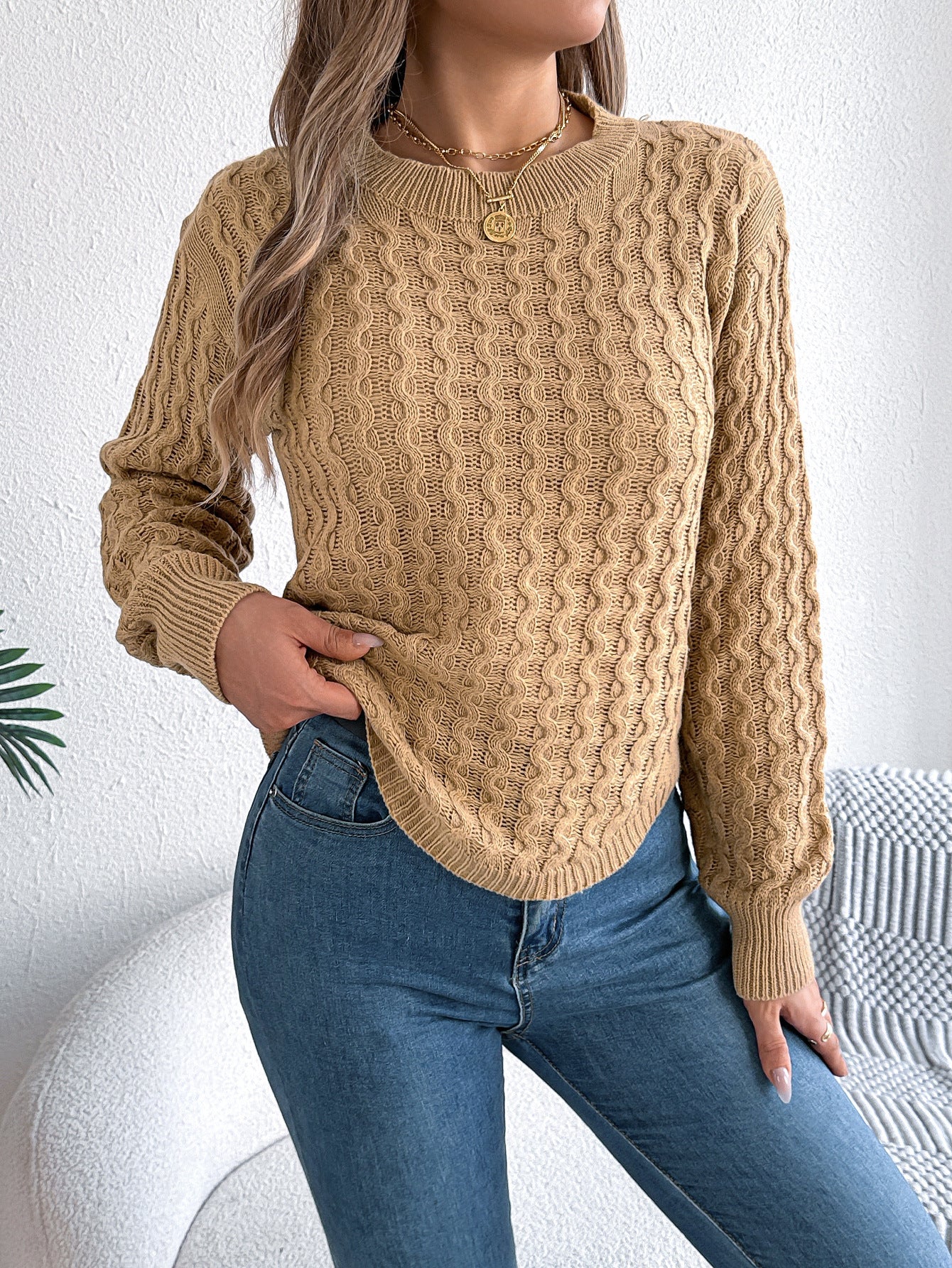 Women’s Irregular Hem Lantern Sleeve Knit Jumper