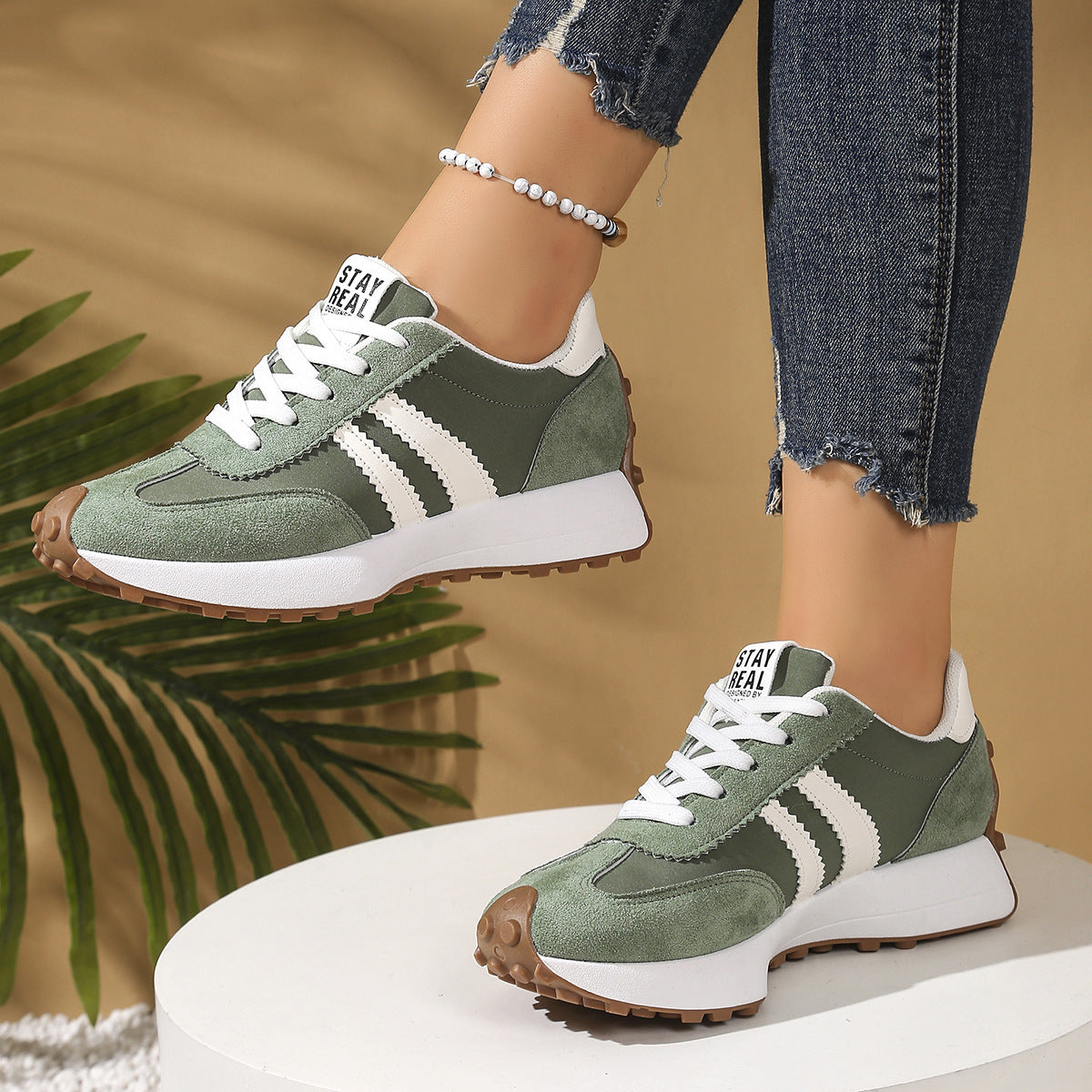 Women’s Modern Chunky-Soled Casual Shoes – Trendy Sports Sneakers