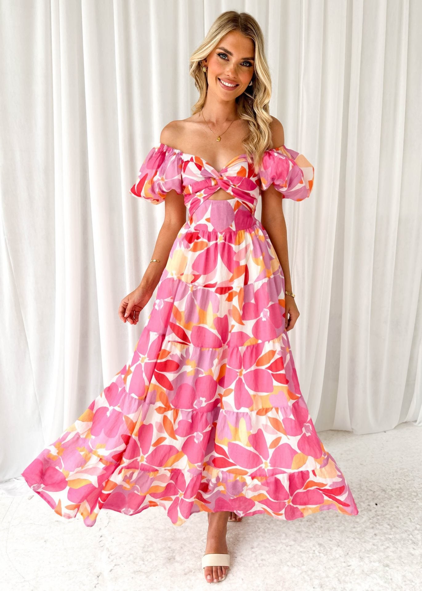 Women’s Elegant Floral Flared Dress with Puff Sleeves